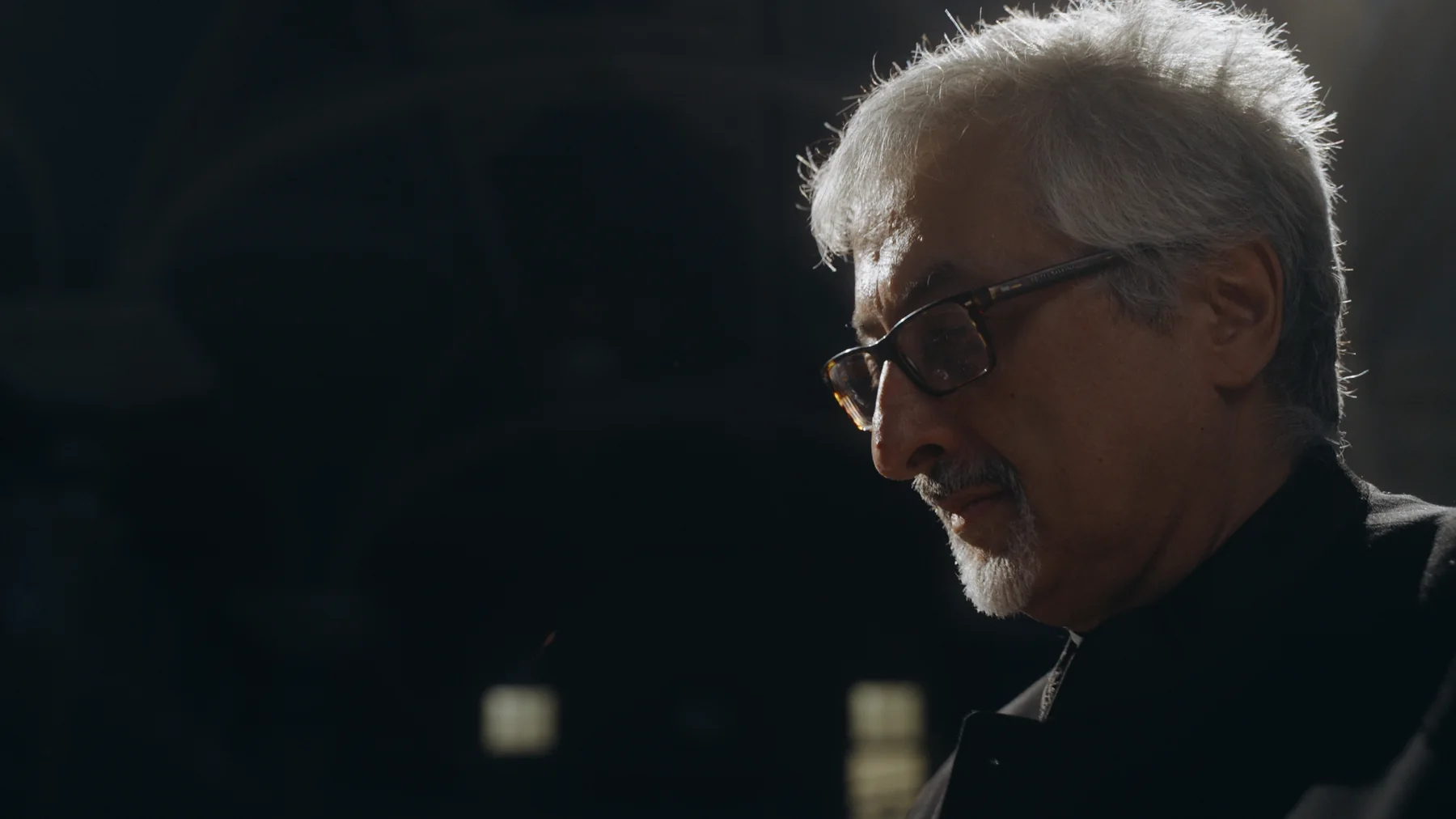 Enzo De Rosa in the studio